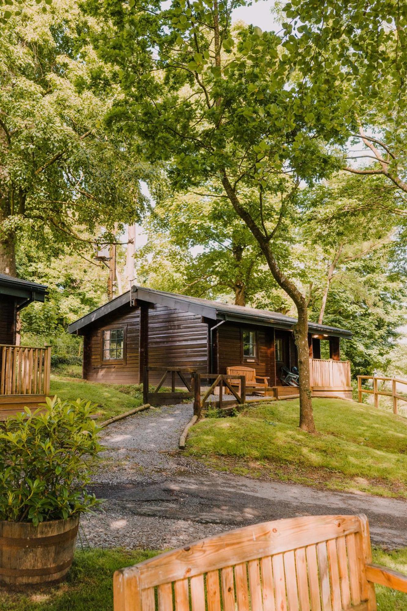 The Jonas Centre Villa Leyburn Buitenkant foto